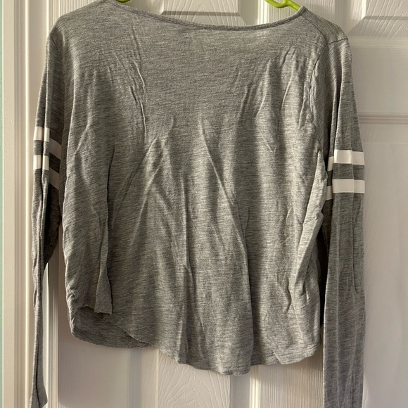 Women’s L baseball sleeves crop top - Picture 3 of 3